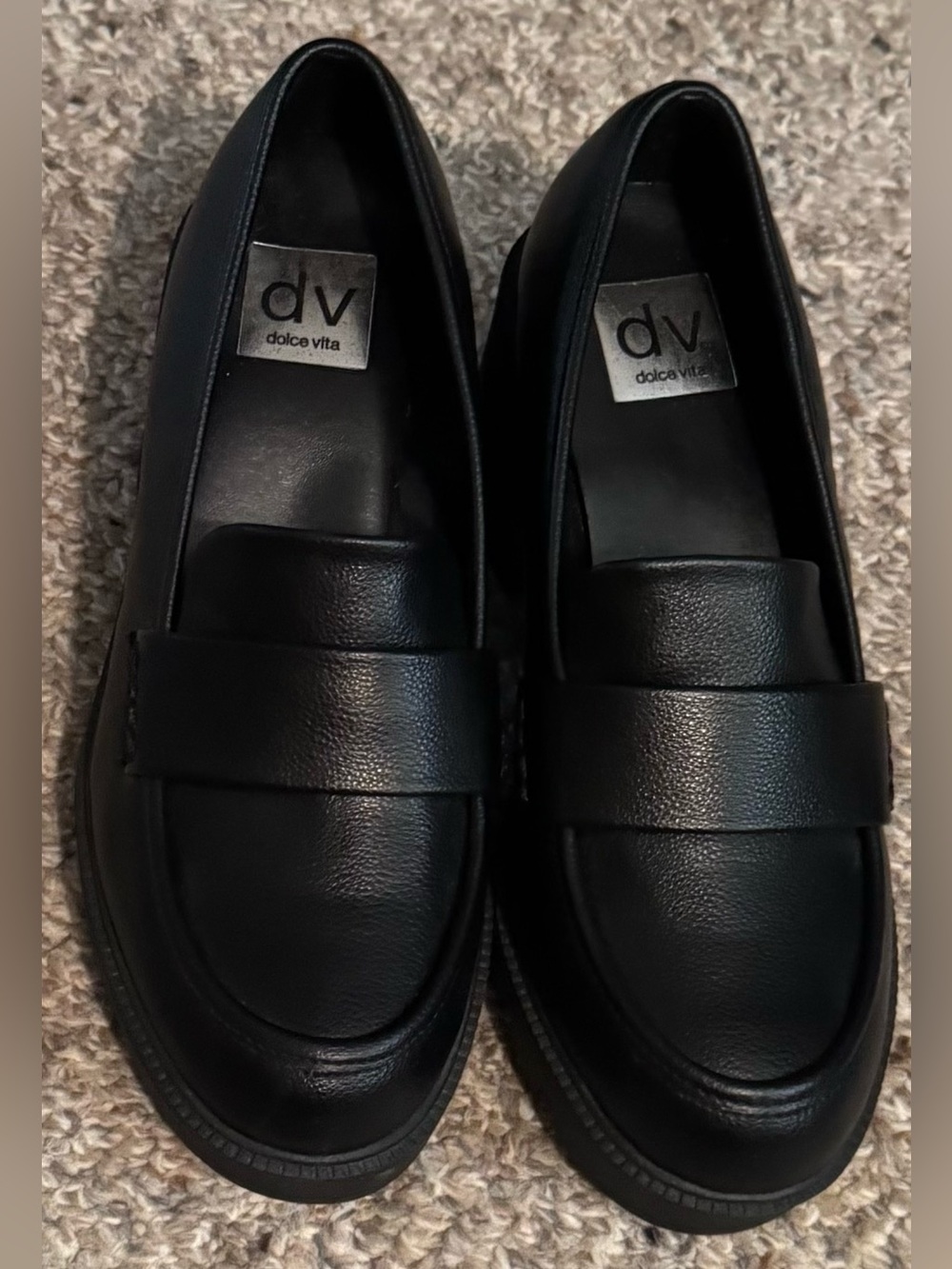 Dolce Vita Halona Loafers in Black